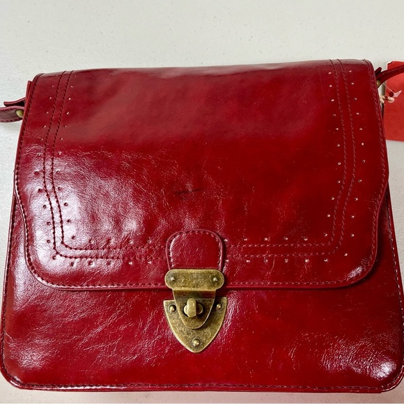 Mossimo Supply Co. Handbags - Mossimo Supply, Burgundy Crossbody, faux leather Bag with adjustable strap. NWT